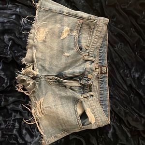Urban outfitter mid ride Jean shorts